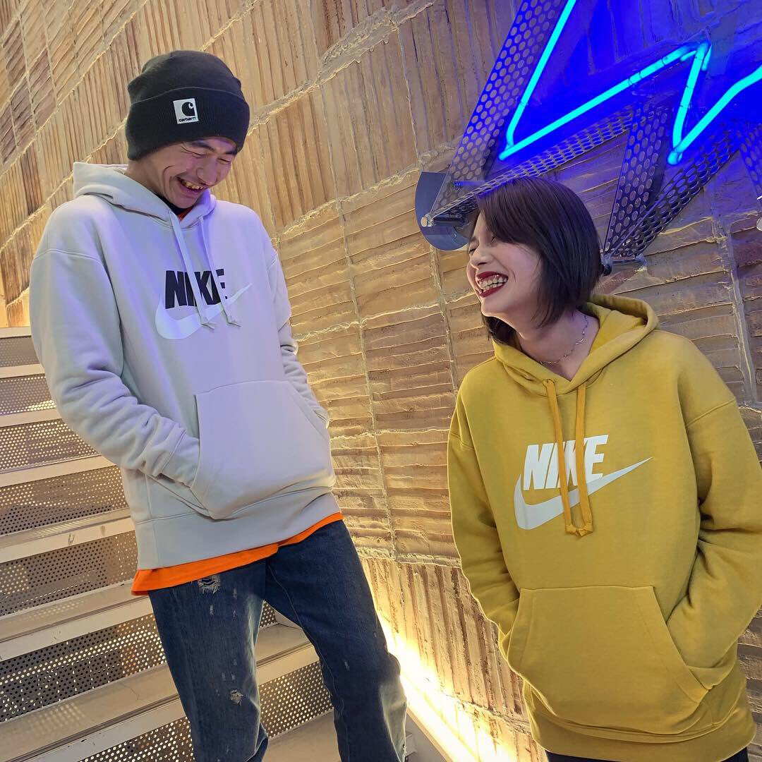 Wego 広島エリア En Twitter Couple Code Nikeロゴプルパーカー 7000 Tax Nikeから春物新作アイテム登場 Instagramはこちら T Co Jrvrez0rfe Wego Wego広島店 Nike カップルコーデ お揃いコーデ T Co Jchyczphv0 Wego 広島エリア En Twitter Couple Code Nikeロゴプルパーカー 7000 Tax Nikeから春物新作アイテム登場 Instagramはこちら T Co Jrvrez0rfe Wego Wego広島店 Nike カップルコーデ お揃いコーデ T Co Jchyczphv0