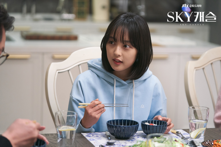 purplek_archive's tweet photo. 오랜만에 우리혜나 https://t.co/7l431n69iz