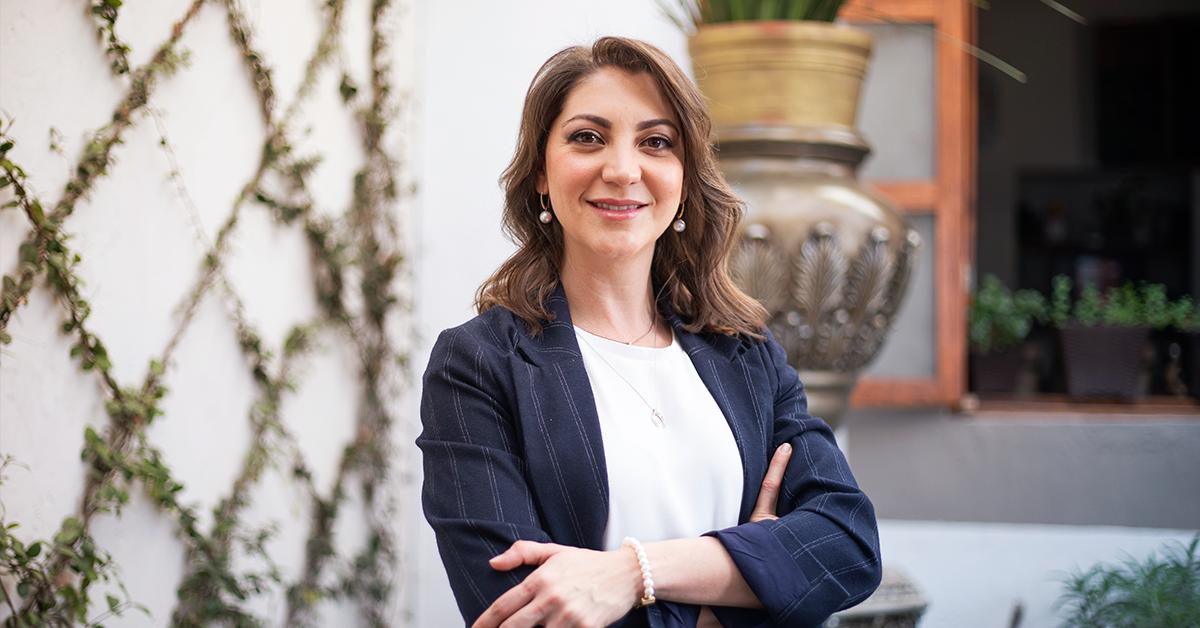 playerstorreon's tweet photo. Alegre, responsable y muy familiar, Paty, comenzó desde muy pequeña a involucrarse en #Promanuez, empresa de su papá. Actualmente es Directora de Mercadotecnia y está participando en el proceso de institucionalización de la empresa. ¡Conócela!
https://t.co/hEEUVPzoMD https://t.co/9iQLndsTTf
