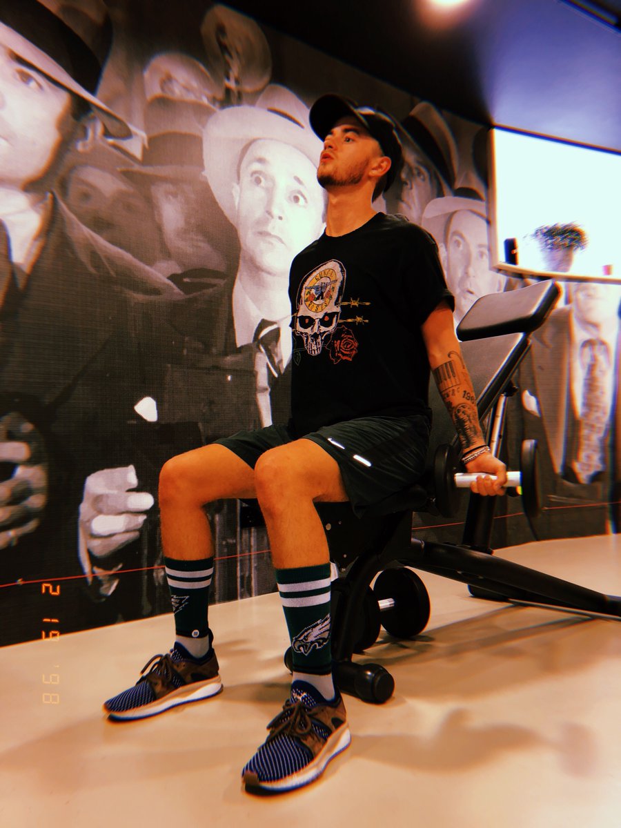 JackAndJack's tweet image. Tour preparation... always essential. Who are we seein in Amsterdam this Thursday night!? #GoodFriendsAreNiceTour