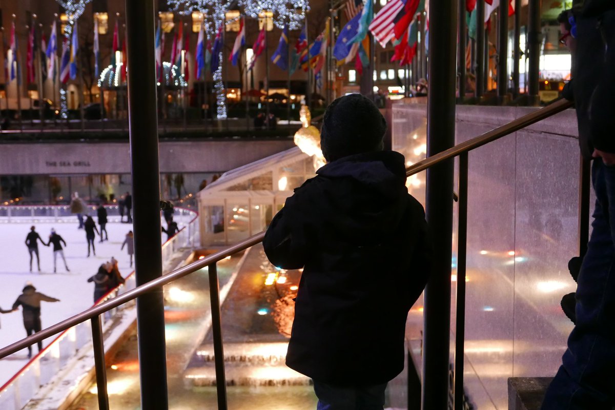 One last chance to enjoy the VIP treatment ⛸ The last VIP skate session is on Sunday! Make your reservation now: bit.ly/VIPSkate1718IN