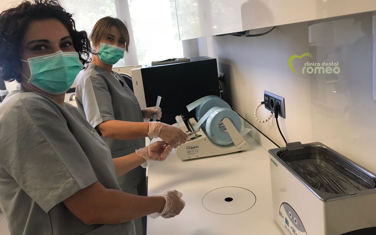 ℹ ¿En que consiste la esterilización en la clínica dental❓
 👉 Descubre el proceso de esterilización que tenemos en nuestra clínica,
 haz clic ahora =>bit.ly/2SFYlUy 👈
 #Esterilizar #Herramientas #Procesos #Protocolos #Dentista #ClinicaDentalRomeo #Instrumental #Vigo