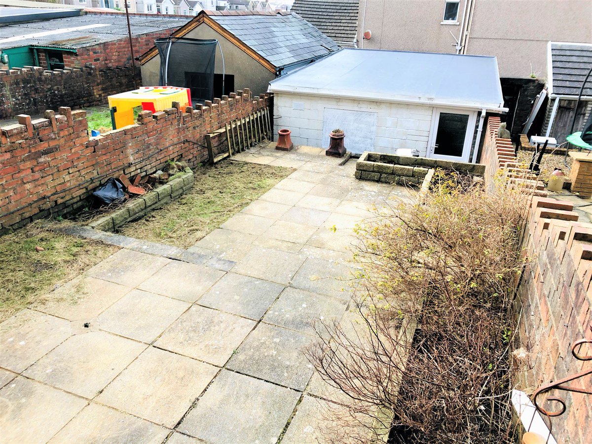 Davies Craddock Estates tweet media