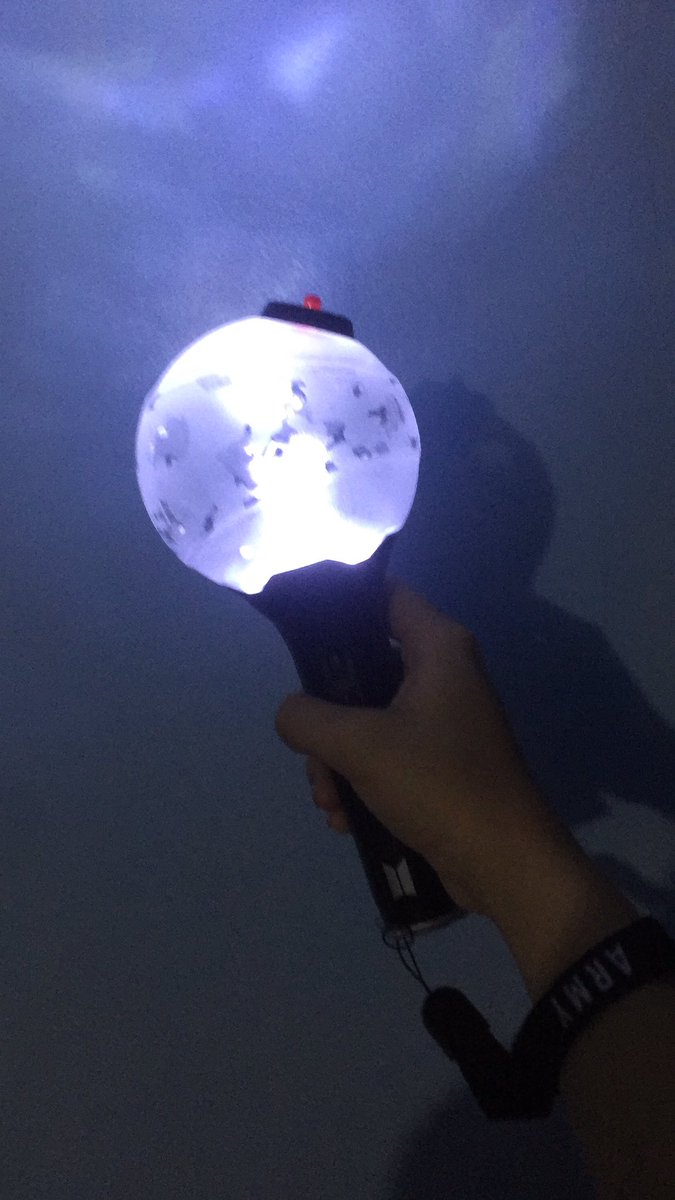 prkjiminieeexx's tweet photo. Just got home 🖤 finally i'm now with my baby, just wanna thank @wtmp_official for this abv3! I highly recommend them to u guys they're legit and their admins are kind but medyo matagal yung reply minsan 😅 but I understand tysm i'll order again soon! 😭💜
#wtmp_proofs https://t.co/1DbSBYtGNn