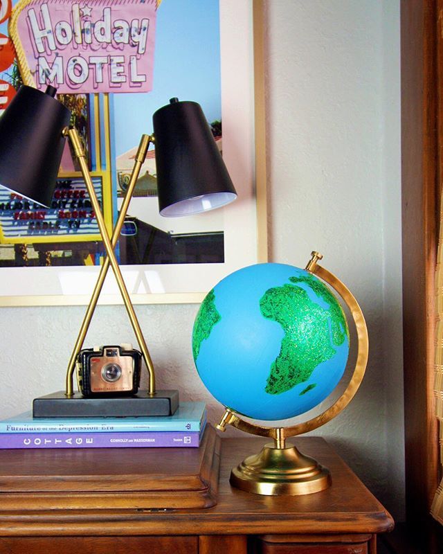 RobbRestyle's tweet photo. You know how much I Lโค๏ธVE a globe, right?! โจWell I love @decoart Galaxy Glitter almost as much โจSee how I added sparkly glam to this plain globe. ๐๐ป Link in profile!
.
.
.
#ad #vintagehomedecor #globe #diycrafts #decoartprojects #diyideas #makersgonnโฆ https://t.co/dVNhebLLnc https://t.co/lvBbD0ZuES