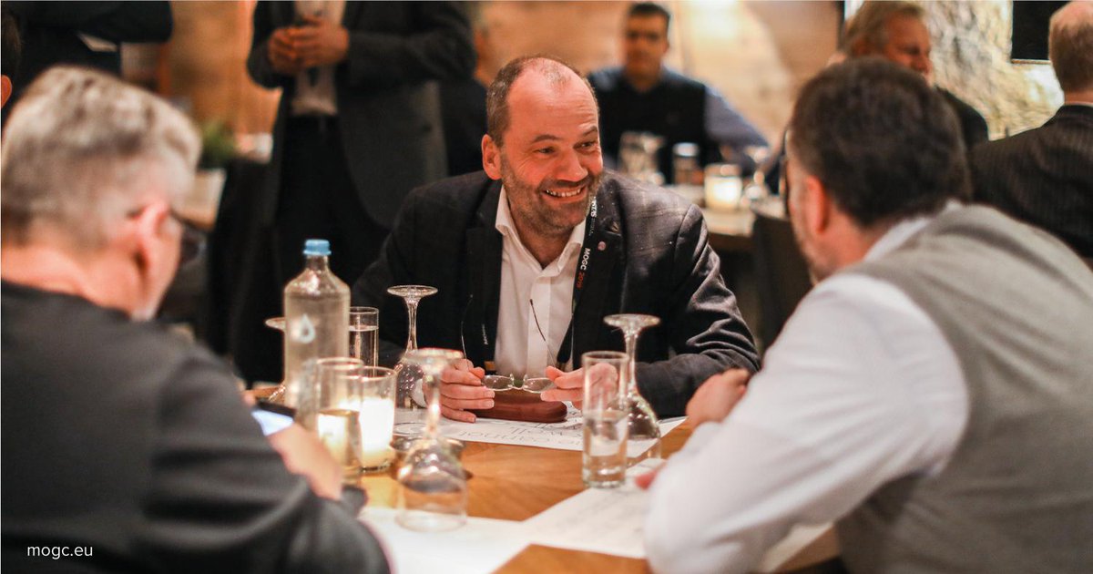 BGSgroup_eu's tweet photo. Keeping it positive - we make sure you enjoy your 2 days of networking at #MOGC2019

#midstreamcongress #networking #business #oilandgas https://t.co/xl094xG8Os