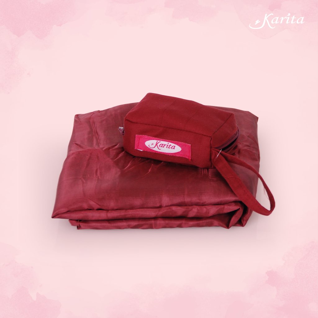 karitaid's tweet photo. Merah maroon ini selalu jadi favorit Karita Friends kalo urusan pilihan warna Mukena Muri! Warnanya yang stand out biasanya cocok buat orang-orang yang punya sifat pemberani dan percaya diri! Kamukah orangnya? 😆❤️
_
Mukena Muri Case Original Warna Maroon https://t.co/UthRXmn1s7
