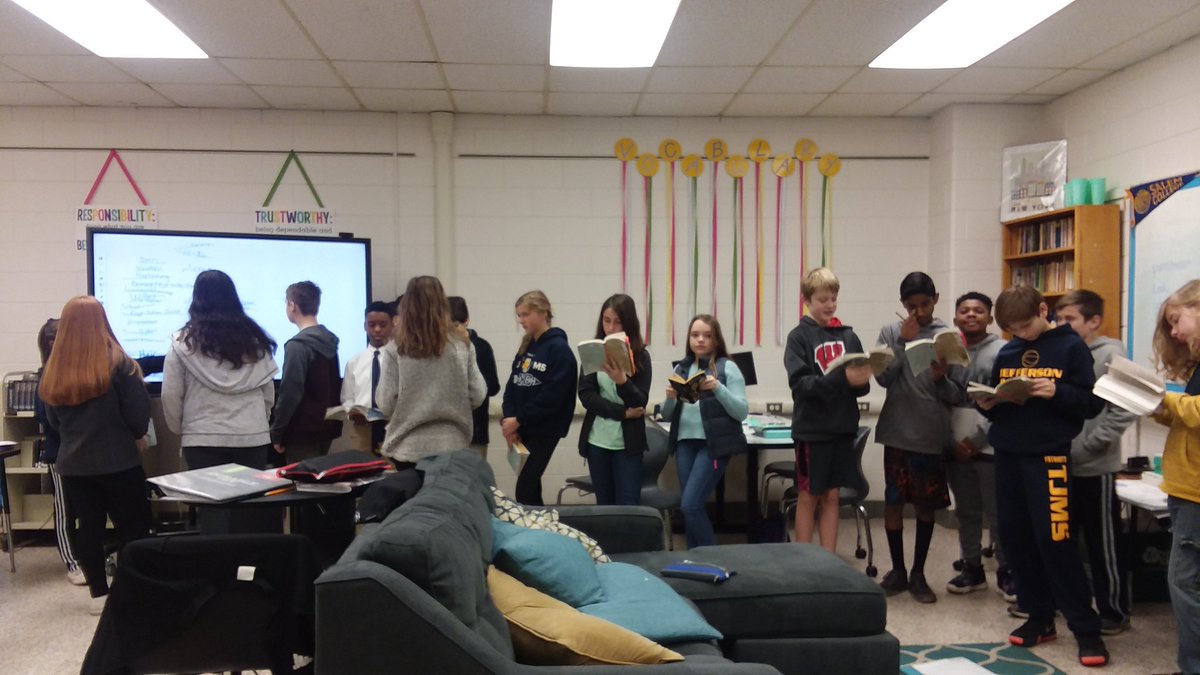 TJEmperorsTeam's tweet photo. It takes a lot of team work to make a live timeline of rites of passages! #citingevidence #prometheanboards #thegiver https://t.co/9c80s7bdZ7