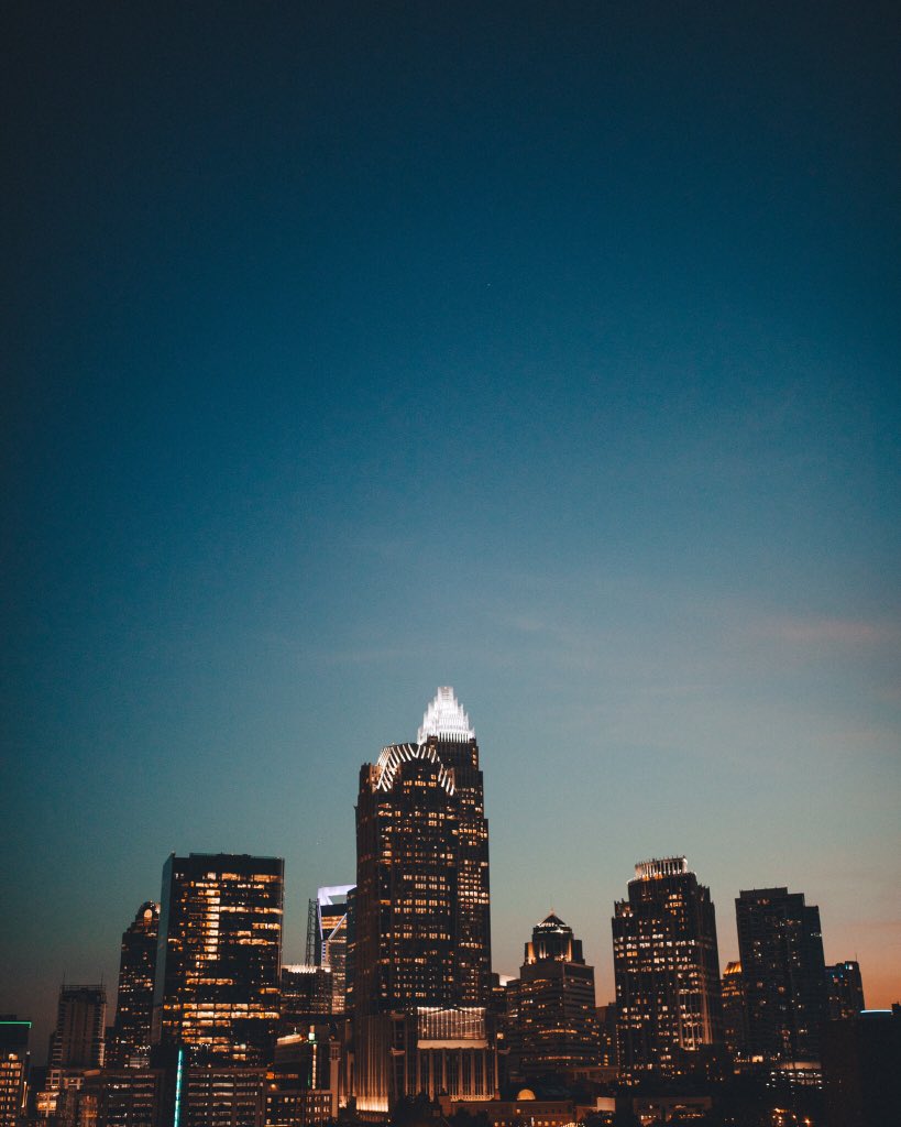 God loves cities because GOD LOVES PEOPLE. 

Friends, we are praying for you today. If there’s something specific in your life we can be praying for, will you reply or send us a DM?

📷: @sickhews 

#Charlotte