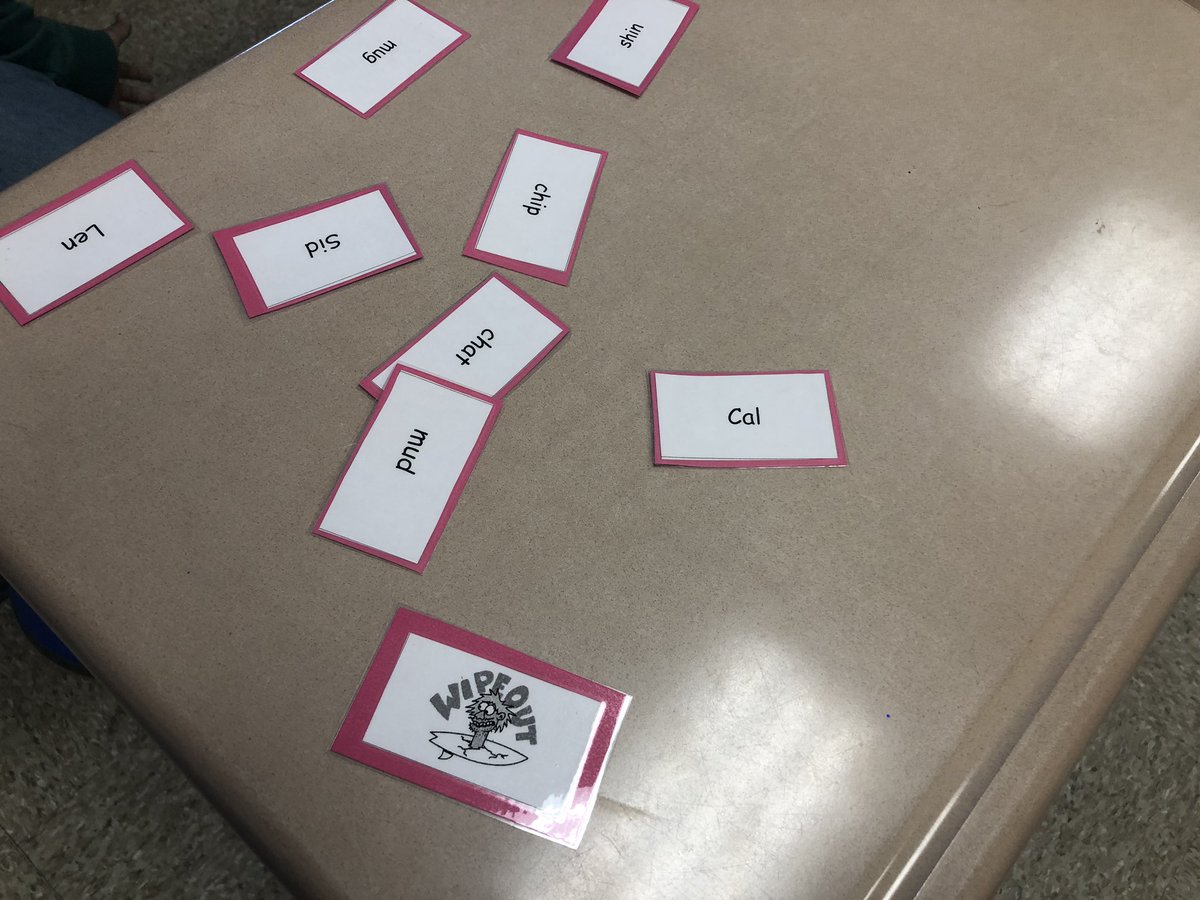 MrsLePla's tweet photo. Playing "Wipeout" to practice reading! #ogsummer2018 @franbowman1 https://t.co/tCpgnfvEjL