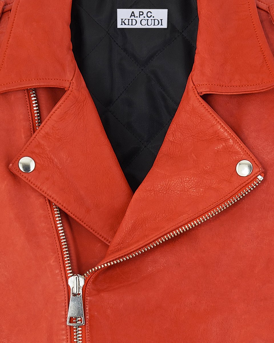 APC_LONDON_UK's tweet photo. #APCKidCudi #INTERACTION1 | Details from the INTERACTION #1 leather jacket. 
Available from Thursday, February 21st online at https://t.co/g76qZdJuVU and in a selection of stores. https://t.co/4SAAA2A0OC