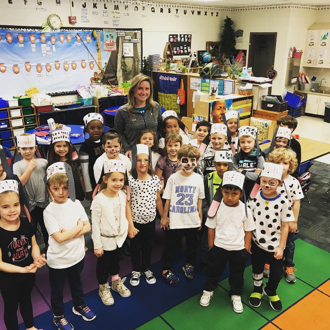CoastalWGolf's tweet photo. It was a great morning having the opportunity to participate in Caring for Kindergartners program! 📚✏️We love giving back to our awesome community! https://t.co/JnUuF4nD2r