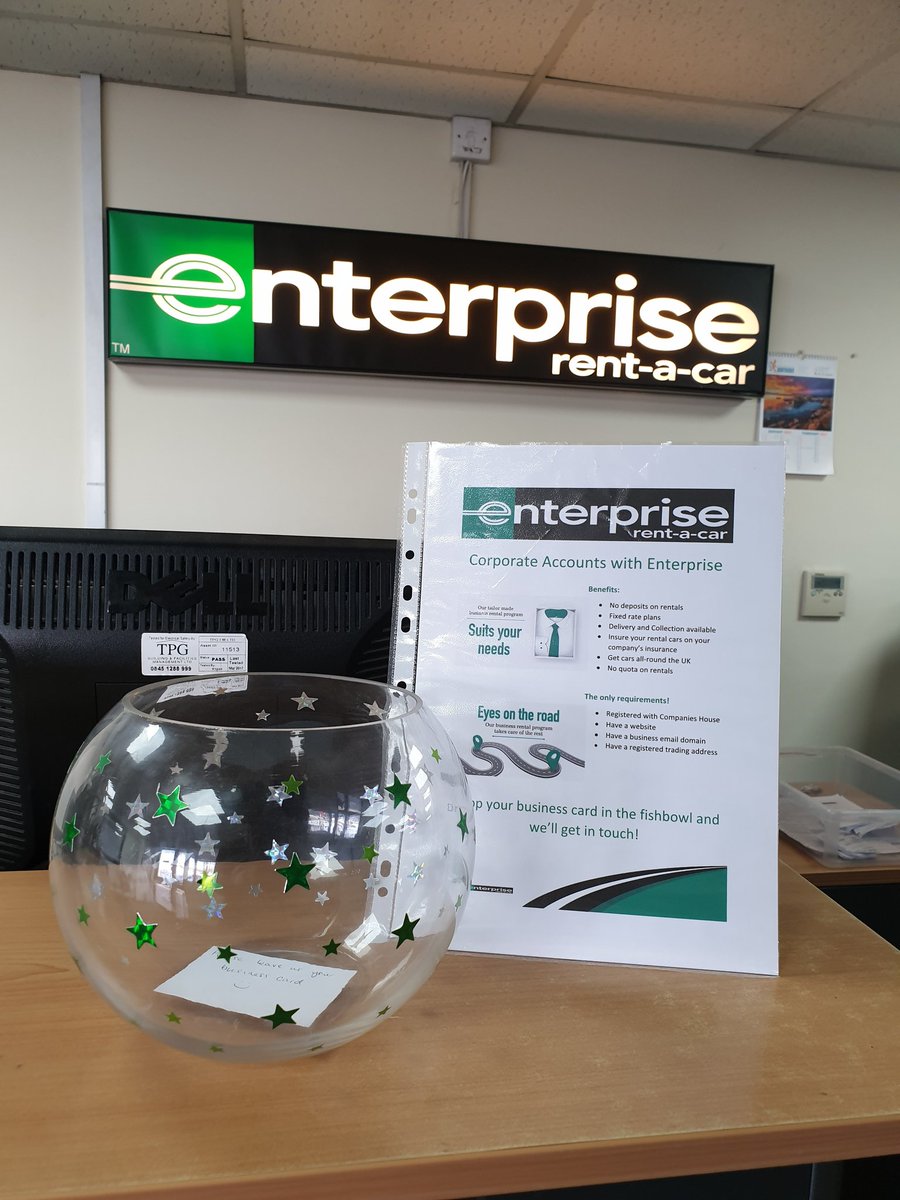 OllieWrightERAC's tweet photo. #Inspired by U4, U502 are driving new business and aiming for 20/40! #U5Alive #2040 #U5interns https://t.co/K1Z3Bw3k82