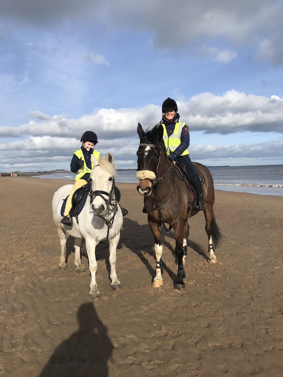 HolmsideHall's tweet photo. @LanchesterEP #outdoorfun https://t.co/j6EKs8z3SC