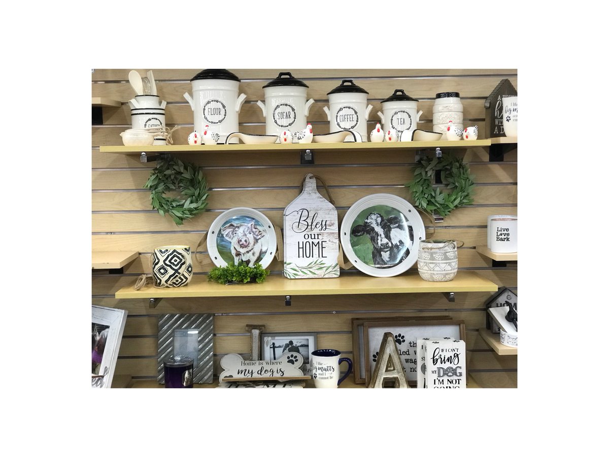 fort_payne's tweet photo. Check out our new home decor!!!! #factoryconnection #homedecor #farm #fortpayne https://t.co/dUDwCKpS1e