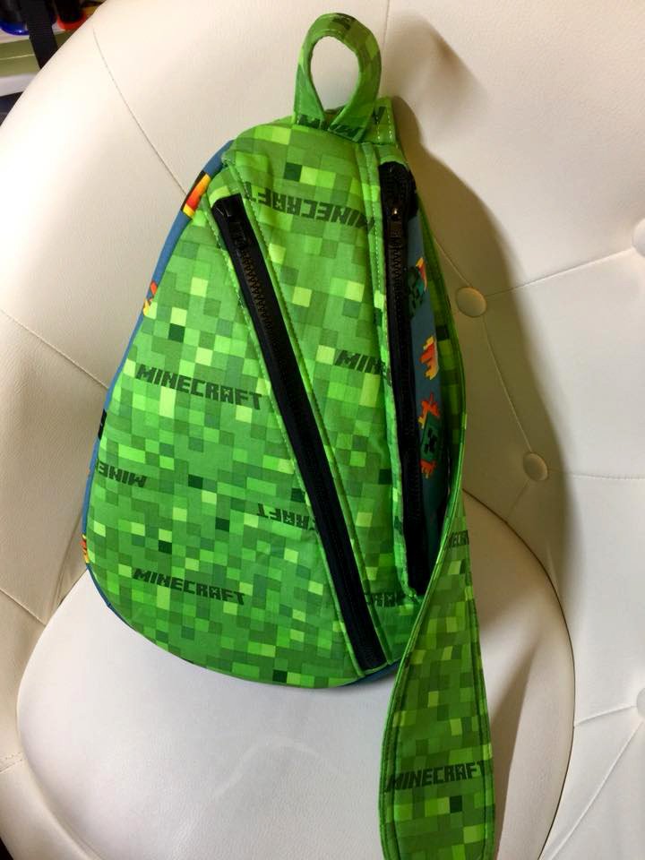 SewSweetness's tweet photo. I love pop culture fabrics! Kathy Chin made the Park Sling Backpack for her friend's son using Minecraft fabrics! Really awesome!
The Park Sling Backpack is a Video+PDF Pattern.
#sewsweetnesspattern #parkslingbackpack #sewsweetnessvideos #baglady https://t.co/zzZfSuLdd9