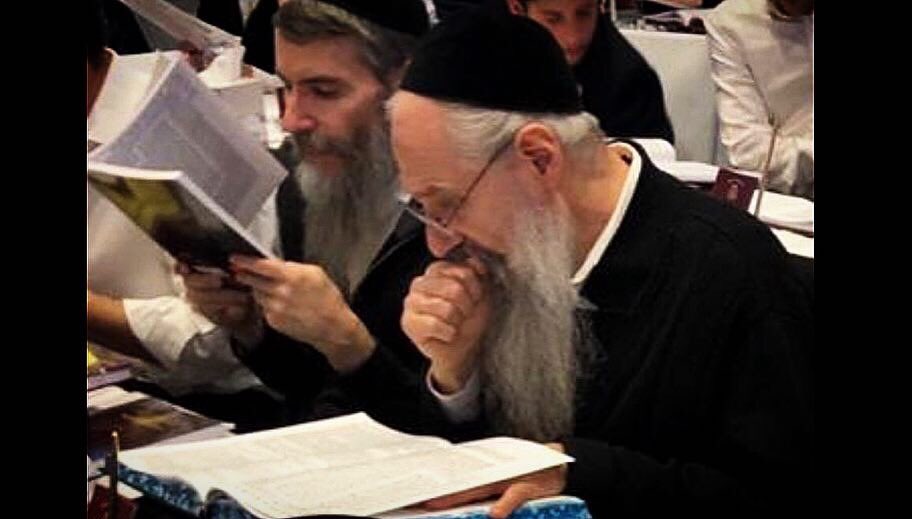 Was truly an honor to once again be apart of this incredible event, The A Time <a href="/ShasAThon/">Shas-a-Thon</a>. Bringing together the greatest legends of Jewish music, <a href="/MBD_real/">Mordechai Ben David</a> and #AvrahamFried accompanied by <a href="/TheShiraChoir/">Shira Choir</a> 

Sound: #solvetech / Eli Lishinsky, Moshe Zuckerman 
Strings: <a href="/spnevents/">SPN EVENTS</a>