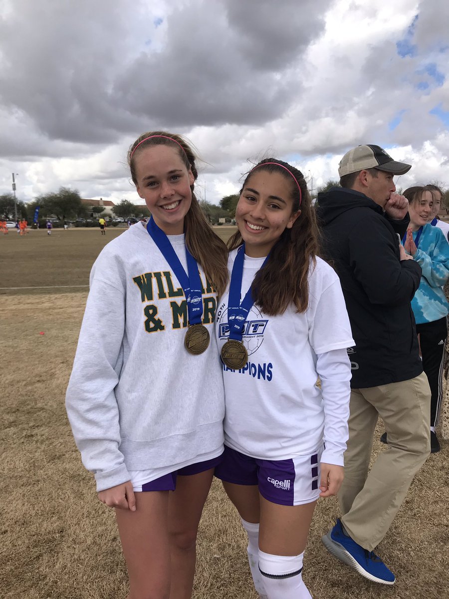EllisRylee's tweet photo. Always a fun time playing in the PDT 2019 tournament with Rush Select Blue 04G #pdtchamps #rushselect #ruid https://t.co/mcGGe7HccJ