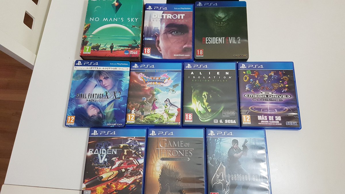 Mi MEGA colección de juegos físicos de PS4 