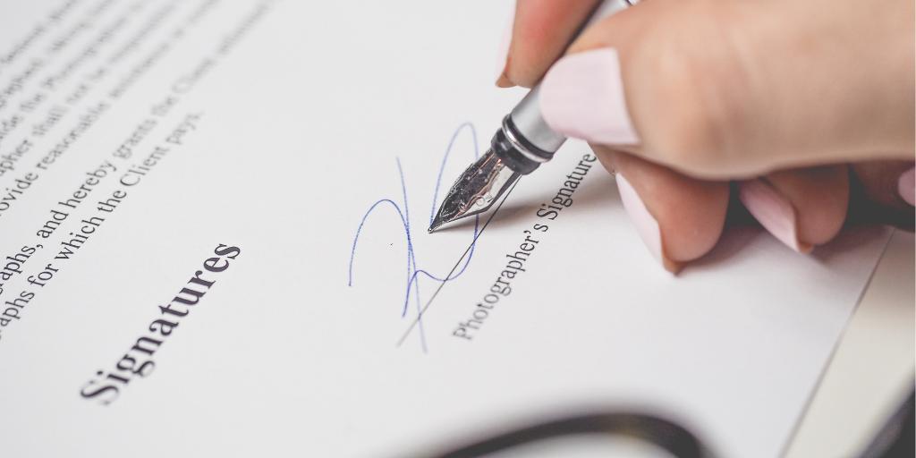 AdairMyers's tweet image. Expedia had filed a lawsuit against United Airlines in a #ContractDispute: bit.ly/2Bn4SIT