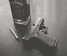 witheenemy's tweet image. 「Kᴇᴇᴘ ʏoᴜʀ ғʀɪᴇɴᴅs cʟosᴇ
              ᴀɴᴅ ʏoᴜʀ ᴇɴᴇᴍɪᴇs cʟosᴇʀ」

           ❝ T H E   B O D Y G U A R D ❞

             〔ᴄʜᴀʀʟᴇs┇ɪɴғɪʟᴛʀᴀᴛᴇ┇oc〕
       〔ᴊᴀᴍᴇs ʀᴇɴsʜᴀᴡ┇ᴍᴀғɪᴀ ʙᴏʏ〕
〔ғᴀᴍɪʟʏ ʀᴏᴛʜsᴛᴇɪɴ's ᴍᴇᴍʙᴇʀ〕
  ̖́-