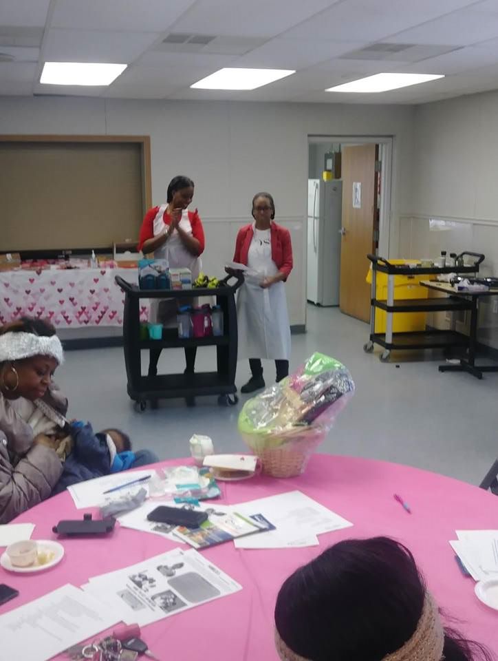 matrix_detroit's tweet photo. Our #MatrixHeadStart Eastlake center's monthly Parent Meeting focused on #AmericanHeartMonth!
Topics included The Importance of Whole Grains & Heart Disease Among Women with a healthy meal prep demonstration using fresh, simple & affordable ingredients.
#HeadStart #Detroit https://t.co/N2AoBeY94W
