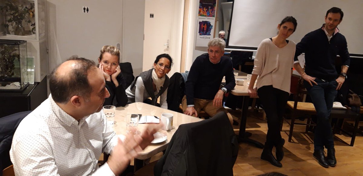 groubich's tweet photo. Afterwork in progress du collectif Occitanie des @hacktivateurs : good vibes #intrapreneuriat #intelligencecollective #corporatehacking https://t.co/lyJxT26EVi