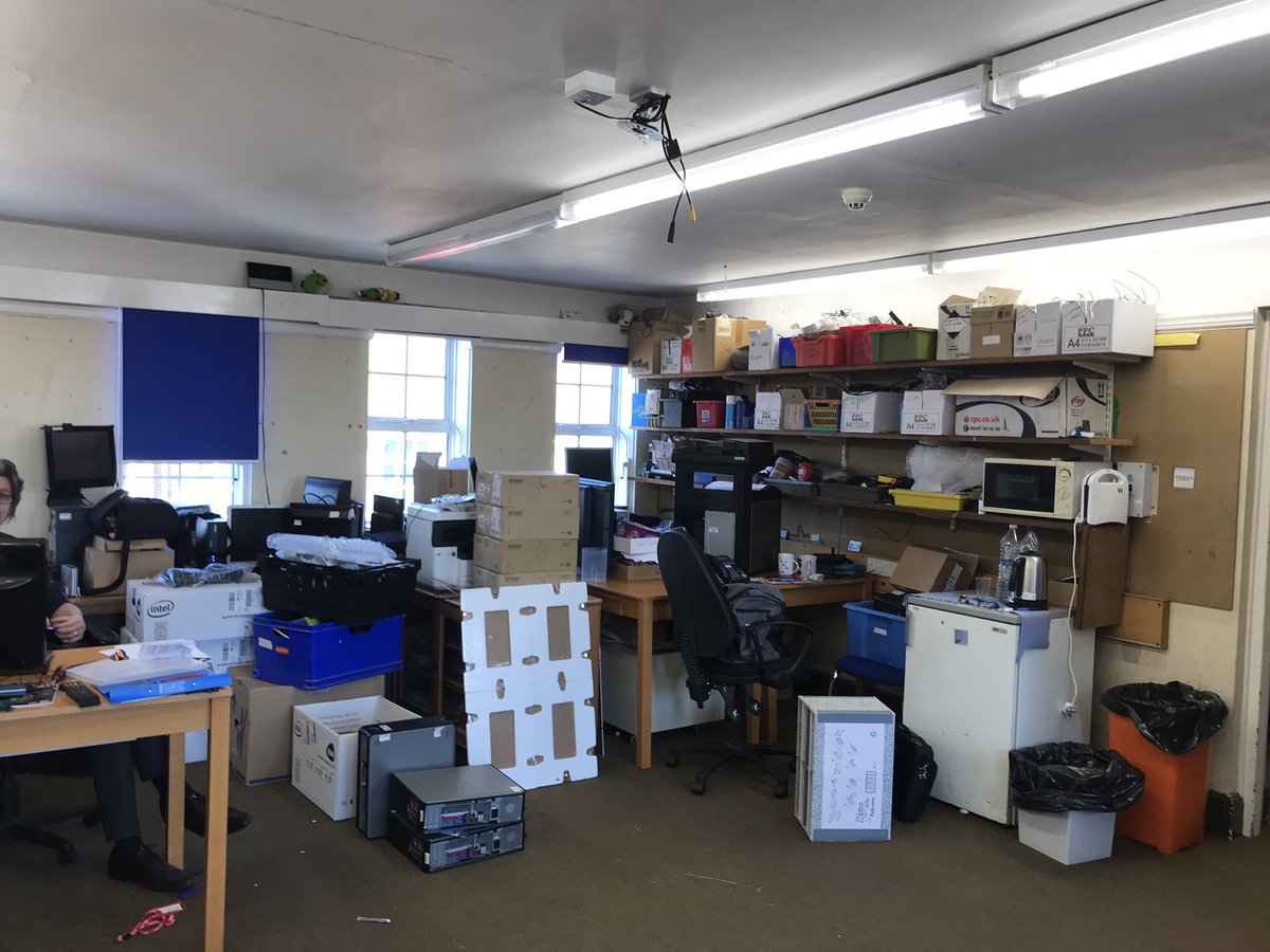 MSSCITDept's tweet photo. #TransformationTuesday - The office refurb is coming along nicely https://t.co/Mr2cx3RME0