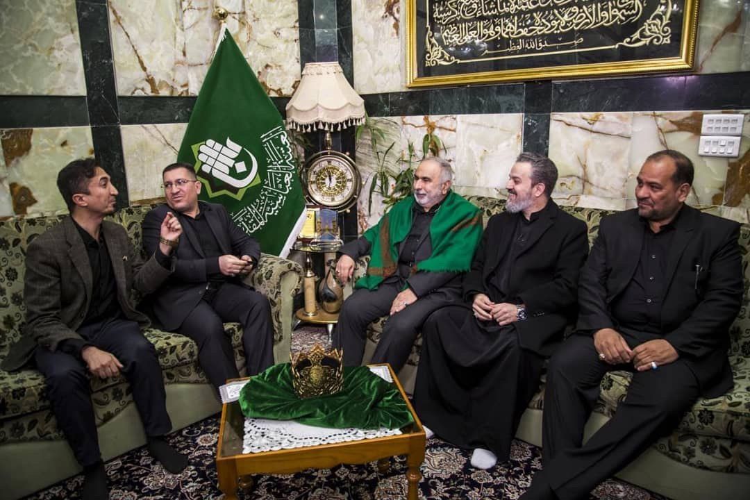 BasemeaBk's tweet photo. قالوا عليك بما قالوا وها خسئت 
اقوالهم حينما بالفعل قد قلتا
لٱ شك أنك سلطان لانك في
رزء الحسين وفي اولاده متا
الشاعر #محمد_الصفار https://t.co/BG3tJ4D6cO