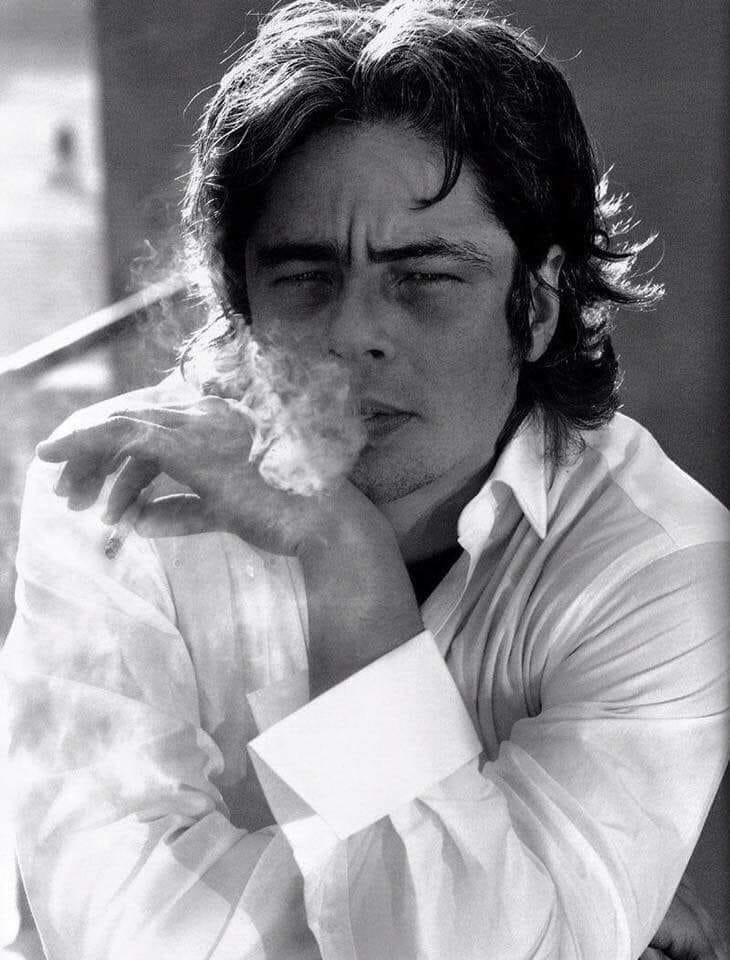 Happy Birthday to Benicio Del Toro who turns 52 today 