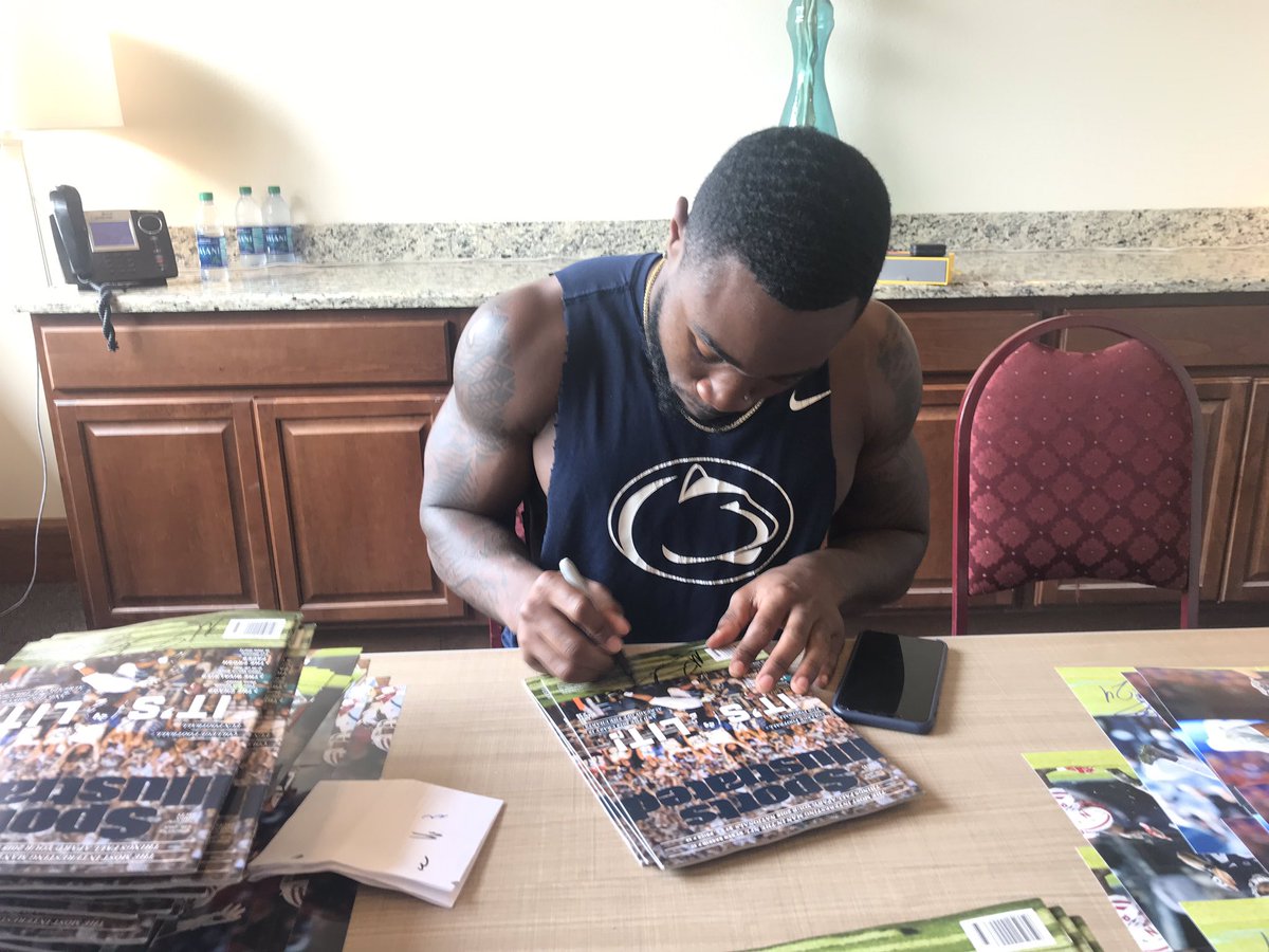rackrsauthenti1's tweet photo. Thank you to Miles Sanders for signing for us today. It was his first private signing and our first of 2019. Watch out for him at the upcoming combine. He’s going to be special! #milessanders #pennstate #pennstatefootball #autographs #autographsigning #football #nfl #combine https://t.co/CqtNgGt9pA