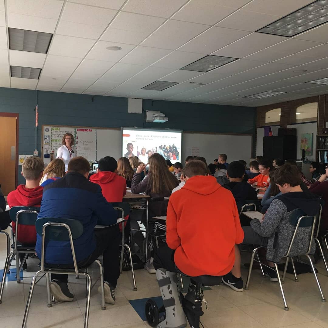 MsStewartc's tweet photo. South Africa/Nelson Mandela projects are underway! Our guest speaker Mrs. Michel was amazing today! Lots of great stories about her time in Africa! https://t.co/Q0HZu95YNA