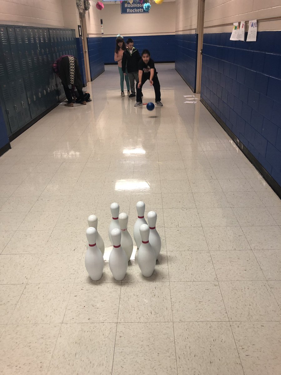 missjames29's tweet photo. Today, we bowled for fractions! Making fractions concrete is fun! It’s a lso important to record data and write a reflection. #memorablemoments #resrocketsread #robinsonisd @lead4ward @elemrob https://t.co/XjOtVJnI2u