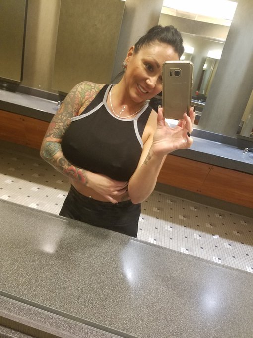 #TittyTuesday #MILF #BigBoobs #piercings https://t.co/dGy9QCnpg2<a href="/tag/tittytuesday"class="tags">#TittyTuesday</a><a href="/tag/milf"class="tags">#MILF</a><a href="/tag/bigboobs"class="tags">#BigBoobs</a><a href="/tag/piercings"class="tags">#piercings</a>