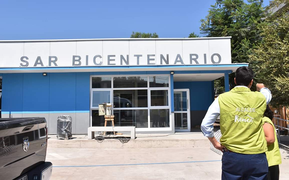 Municipalidad Renca a Twitteren: "Hoy el alcalde @cn_castro realizó visita  inspectiva a las obras de construcción del futuro SAR Bicentenario, que  beneficiará a todos los vecin@s del sector poniente de #Renca. Además,