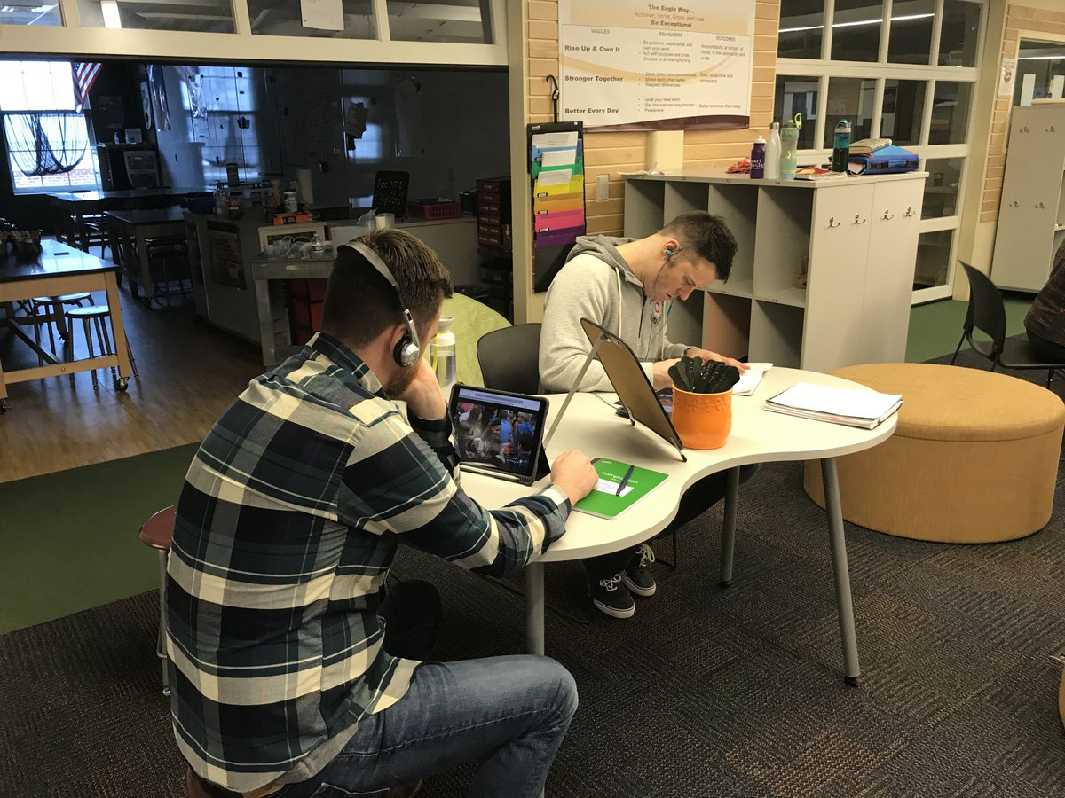 messenheimerk1's tweet photo. @napls_is teachers engaging in writing workshop! #teachersarelearners #eagleswrite #tcrwp https://t.co/RAkQ9T63hF