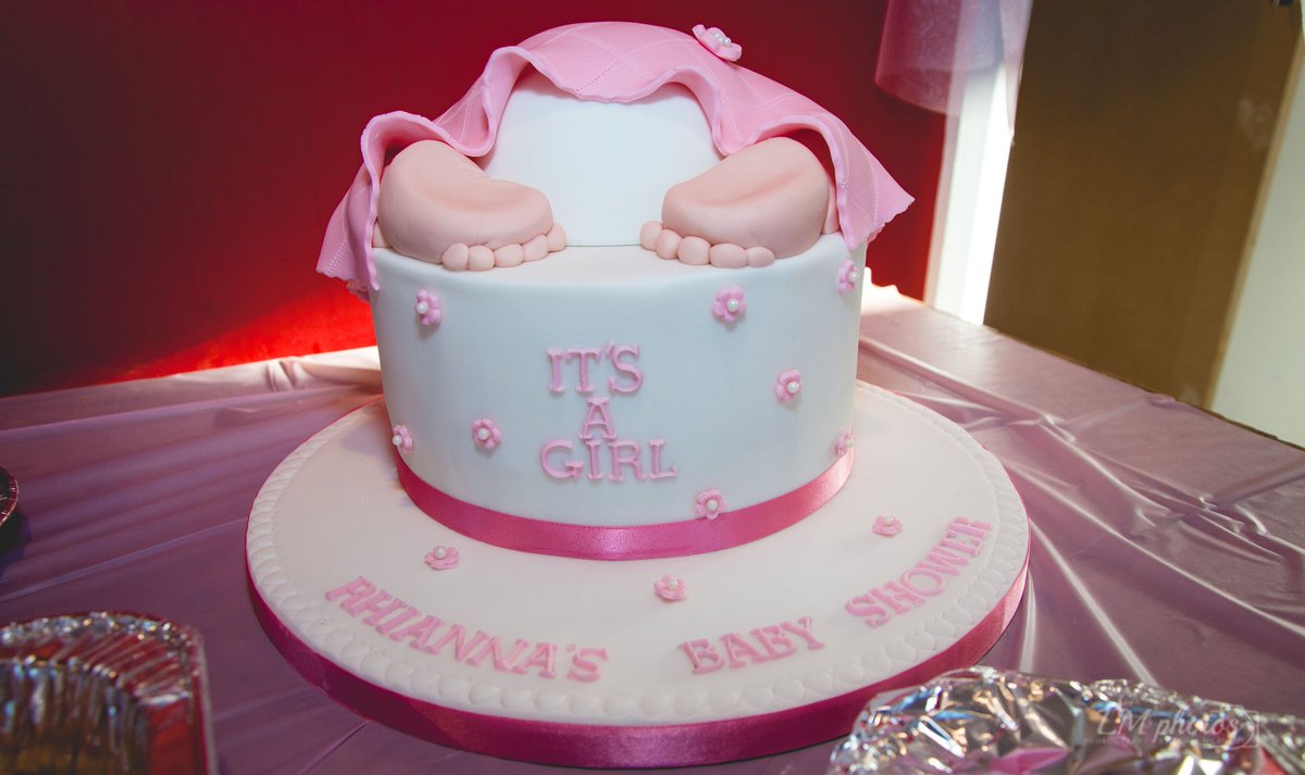 rhiirhi97's tweet image. Baby shower sundays 🤰👶❤ #7weeksleft