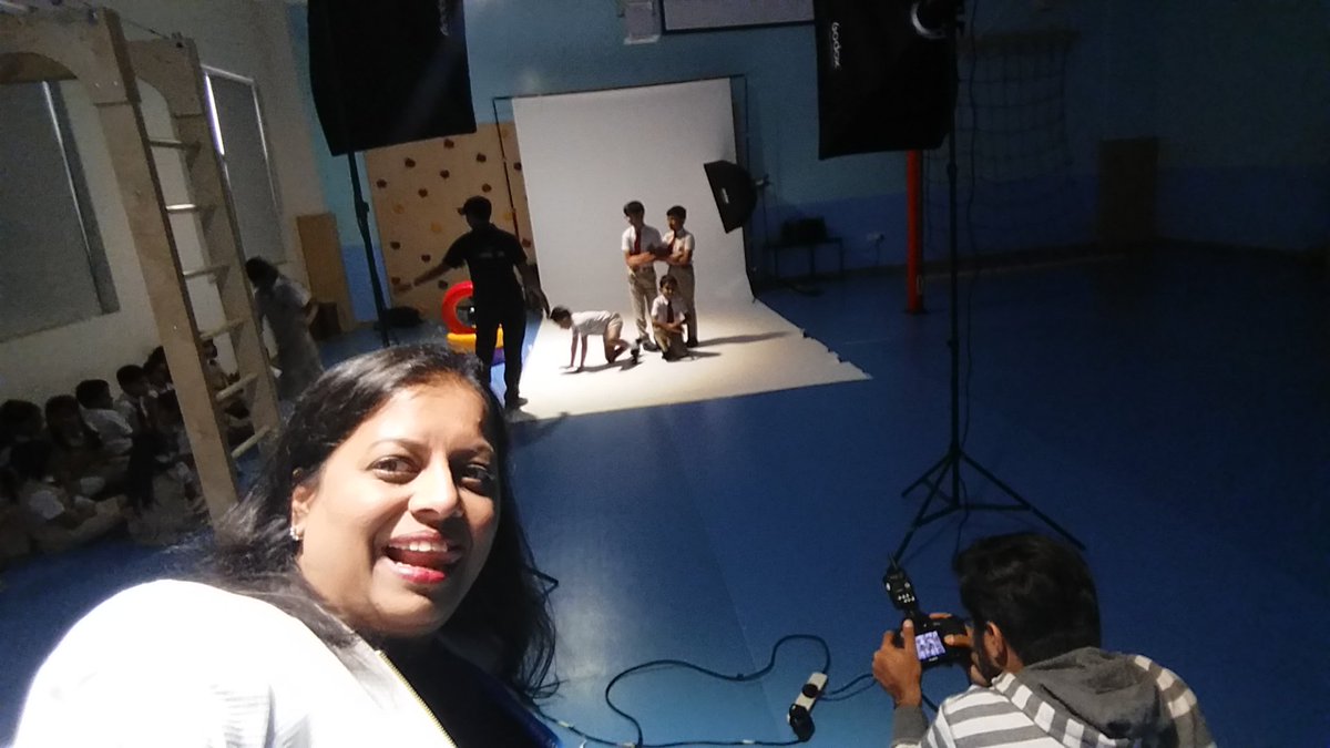 Gouri_Bhagwat's tweet photo. Happiness is seeing you all smile and enjoy yourselves. #Cool2B I'm so much in love with you and the craziness we share ~ @ShettySampoorna @gemsnms_alkhail @Fatima_Martin @ChristineDeNor1 https://t.co/nkrACXaClA