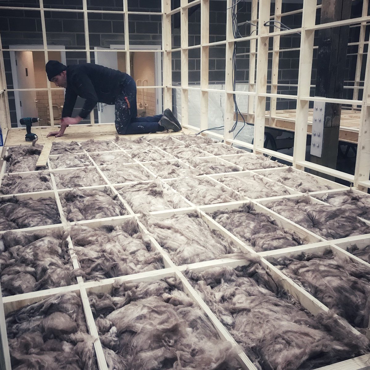 Hand crafted bespoke #glampinghuts &amp; #gardenstudios made in #Harrogate #uk 

#glamping #glampinguk #shepherdshut #WorkFromHome #ukmade #homeoffice #oak #corrugatediron #design