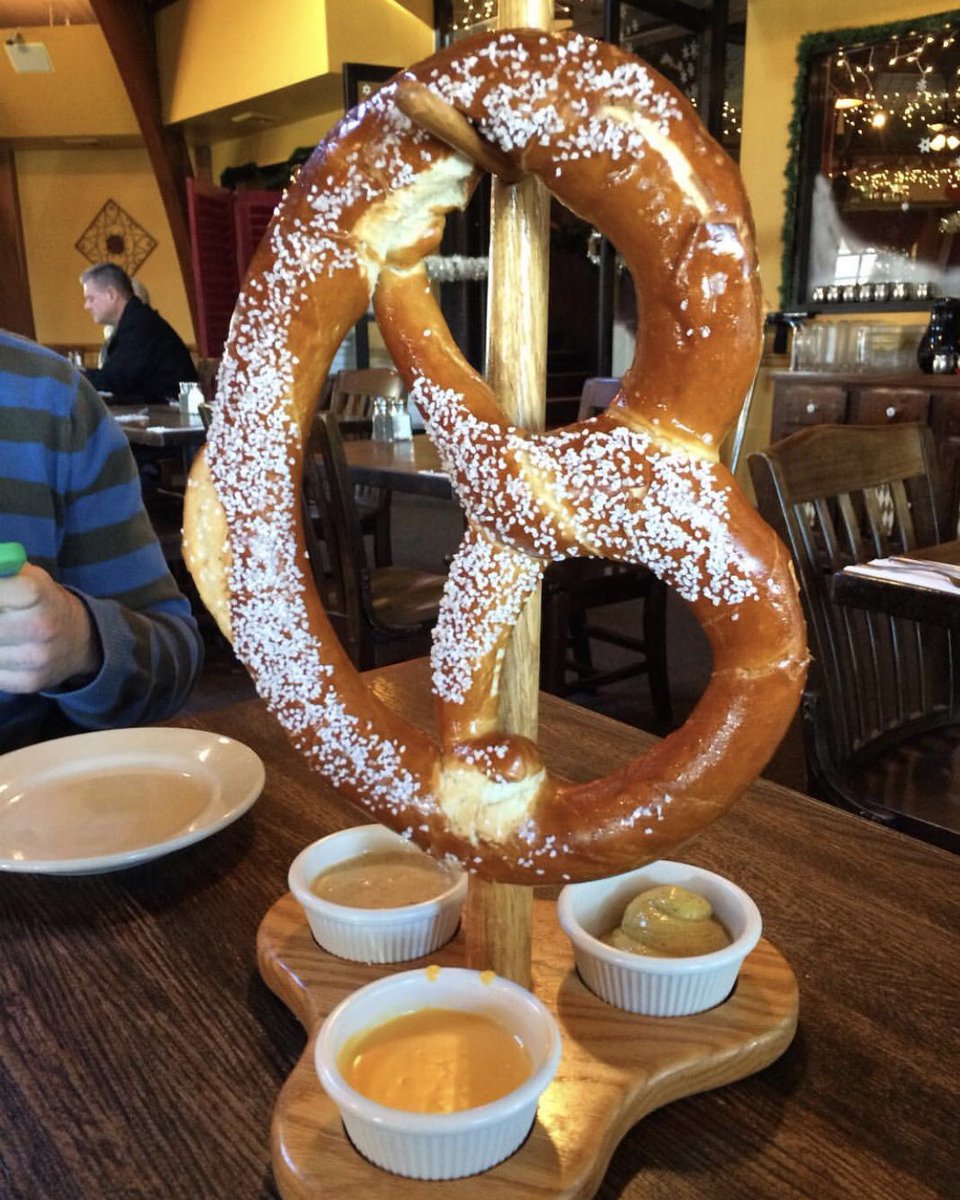 blackforestbrew's tweet photo. We love seeing your photos like this one by @pretzales_ny ! Stop in today for lunch, happy hour or dinner, and don’t forget kids eat free tonight from 4-10! #giantpretzel #brewpub #longislandbreweries #longislandfoodies https://t.co/tuFFufjNsc