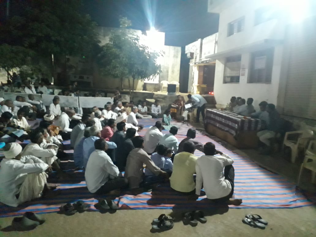 ModasaMam's tweet photo. આજે તારીખ 19/02/2019ના રોજ મોડાસા તાલુકાના ઉમેદપુર દધાલીયા ગામે સરકાર આપના આંગણે કાર્યક્રમ યોજાયો જેમાં મોટી સંખ્યામાં ગ્રામજનો ઉપસ્થિત રહ્યા રજૂ થયેલ પ્રશ્નોના હકારાત્મક અભિગમ સાથે નિકાલ કરવા ખાતરી આપી @collectorArvali @pakumarias https://t.co/QFirWBl0uQ