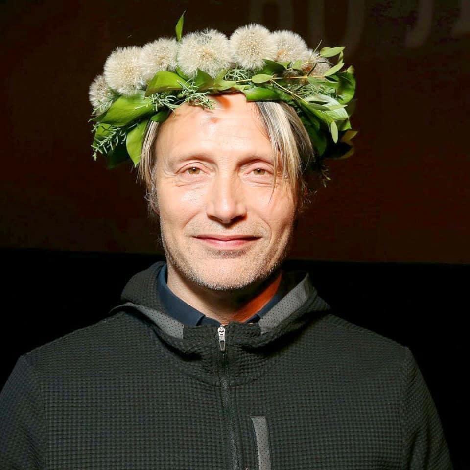 61kygei's tweet photo. #МадсВМоскве 
#MadsMikkelsen https://t.co/miqXchJyAJ