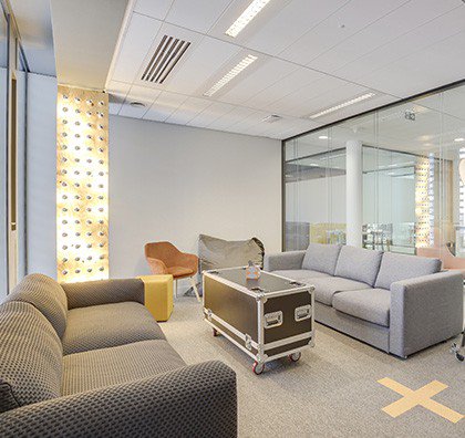 Elements_Groupe's tweet photo. Dans les locaux d'@Elements_Groupe, ont a tout ce qu'il faut pour bien recevoir ! 😉🙌 Nous vous attendons nombreux pour de belles aventures à @Nextdoor_fr Lyon Grand-Hôtel Dieu ✨
#coworking #meeting #conference #communication #elementsgroupe #marketingagency https://t.co/1lGRnyo2cW