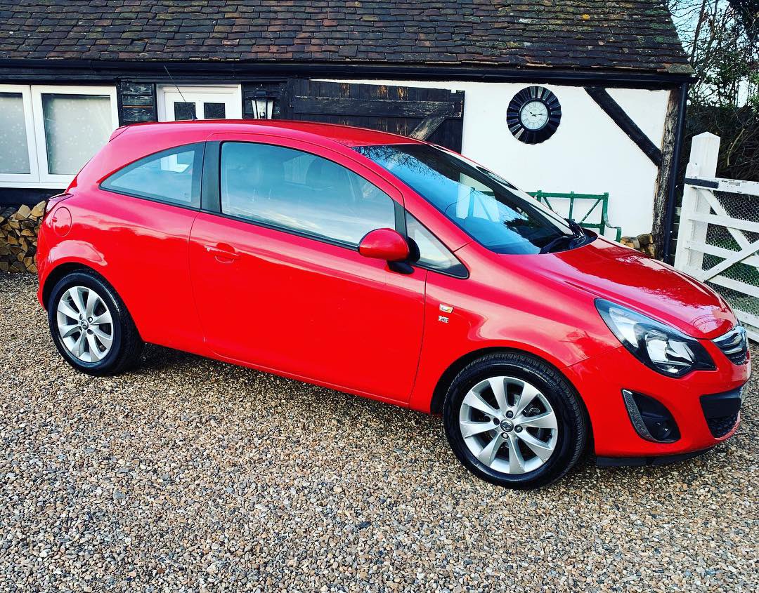 DriverChoice_ld's tweet image. AVAILABLE NOW!!

Perfect first time car, cheap insurance, low on fuel costs

14 Plate 
Fully serviced from main dealers 
42000 miles 

£0 Deposit 
£90 a month TO OWN

#vauxhall #corsa #wow #ecoflex #litre #buy car
