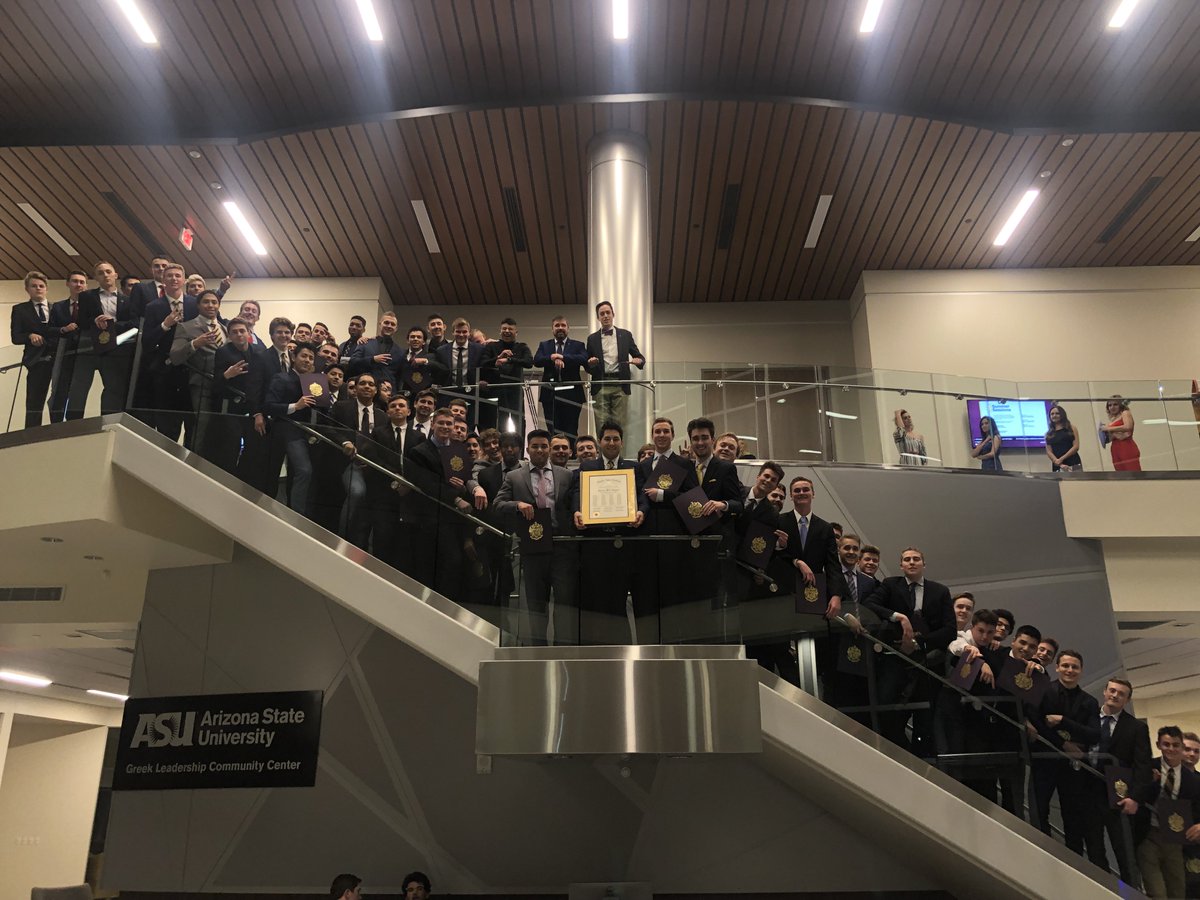 Sigma Alpha Epsilon (ΣΑΕ) tweet media