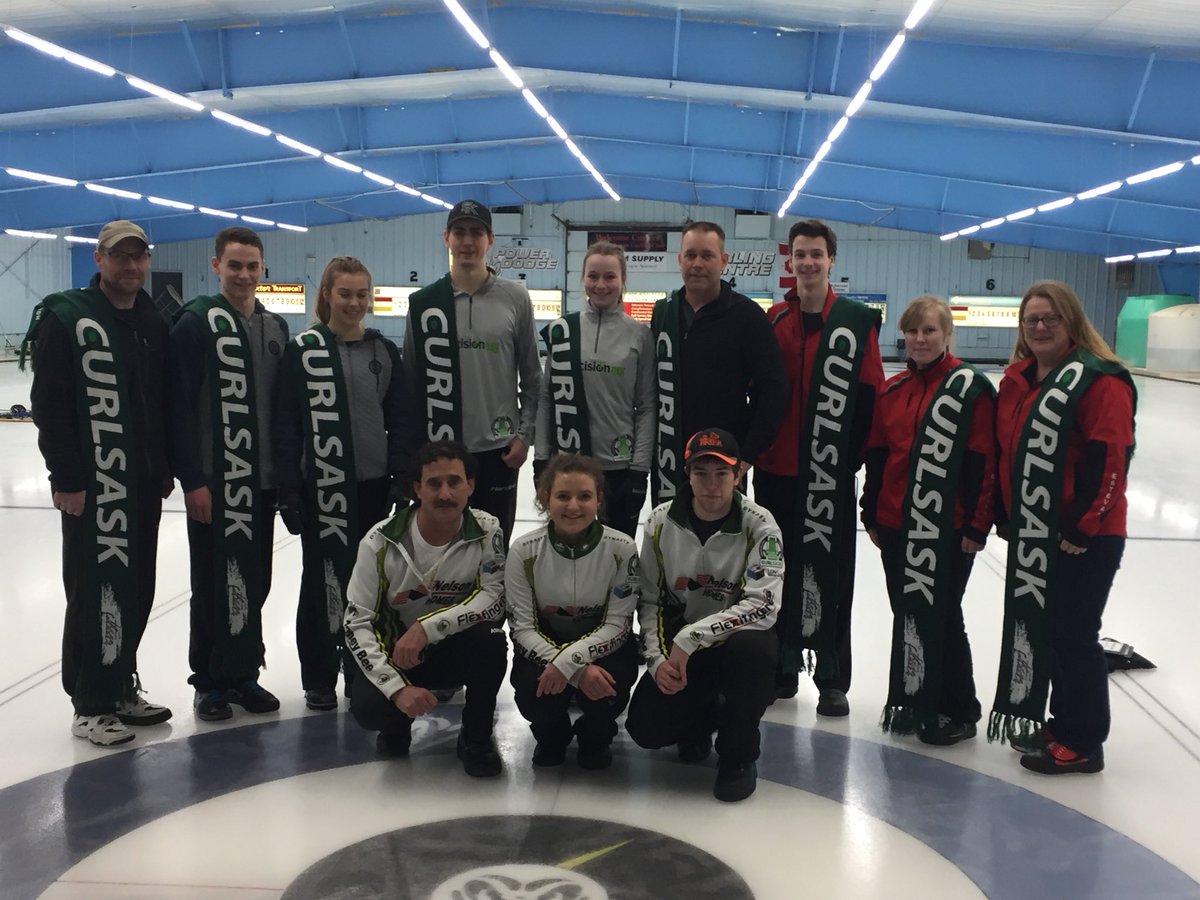 CURLSASK's tweet photo. Congratulations to all the #U18MixedDoubles teams who competed in the 1st Provincial Championship here in #Sask🙌🙌.
•
Shoutout goes to the Abbey Johnson/Braden Fleischhacker duo &amp; their coach Clare Johnson on their victory👍😀. #champs #provsbound #u18 https://t.co/CiMSa0pM83