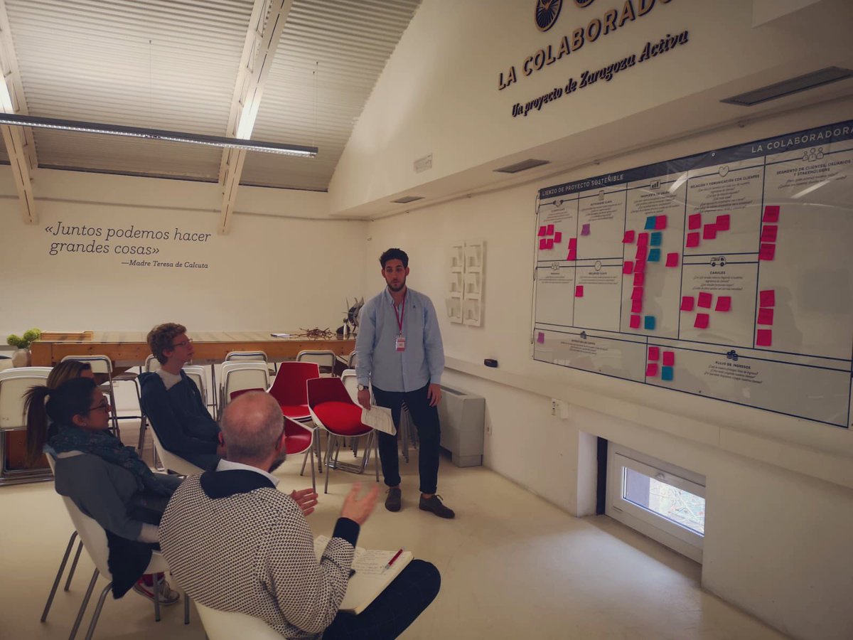 ivanreyestena's tweet photo. 📌 Terminamos la fase de #CoDiseño de exposición de nuestos “Business Model Canva”

🚀 Más cerca de convertir una #Idea en un proyecto viable de #emprendimiento

👏🏼 Gracias por los consejos equipo @lacolaboradora 
📸 @AnAmbros &amp; @gemabrung https://t.co/bOaM371QU5