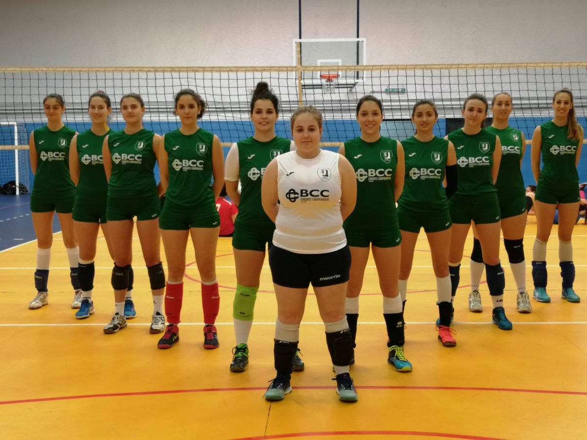 custorvergata's tweet photo. Straordinaria @unitorvergata che vince 3-1 contro i cugini della @SapienzaRoma alla fase preliminare Campionati Nazionali #cnu2019 @NovelliGnovelli @ManuelOnorati @dg260369 @Florindamag @AngelucciErcole @RegioneLazio @MiurSocial https://t.co/RRRZ7H1opJ