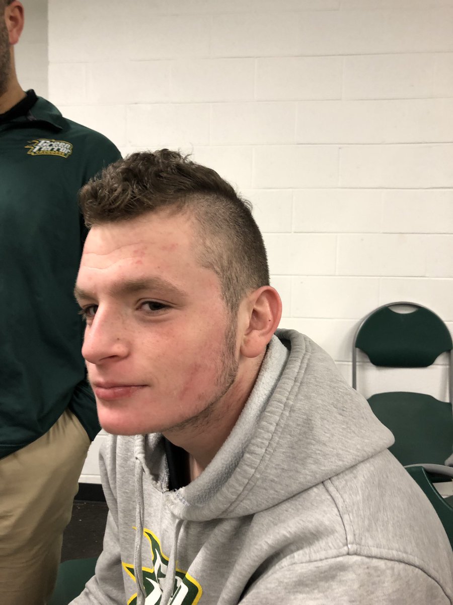 Mohawk Darrell is ready for his junior campaign debut @bryce_brookhart, ladies he’s available for post game signatures.