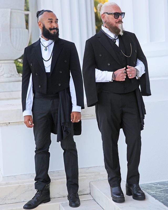 ChaeAmando's tweet photo. In honor of the artistry of #KarlLagerfeld . We designed these tuxes inspired by his iconic style
🕶🎩🖤
#FashionIcon #HauteCouture #Tuxedo #Beard #BeardLife #BeardLove #MaestrosClassic #HandlebarMustache #HandlebarMoustache #WhiteTie #StyleIcon #MensFa… https://t.co/kA72HZYaDp https://t.co/hLXw7tCcVS